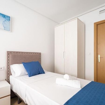 Amplio Apartamento 2 Dormitorios Cerca De La Playa Alicante Eksteriør billede