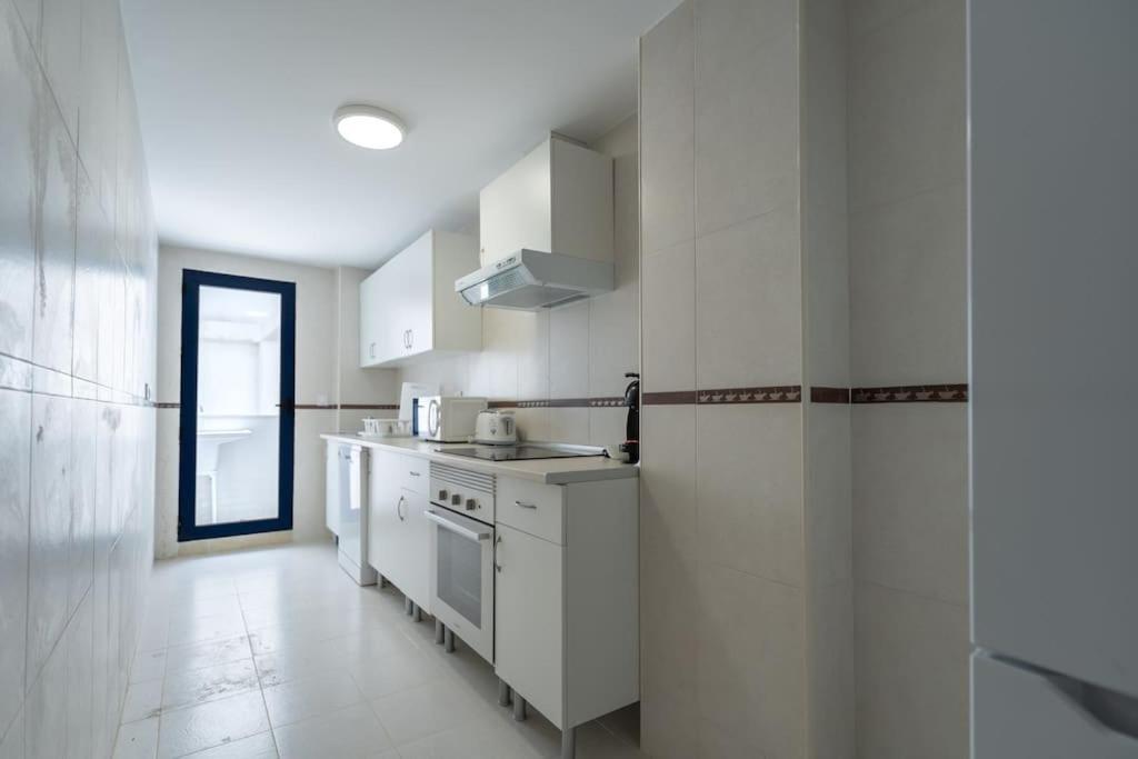 Amplio Apartamento 2 Dormitorios Cerca De La Playa Alicante Eksteriør billede