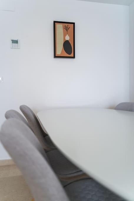 Amplio Apartamento 2 Dormitorios Cerca De La Playa Alicante Eksteriør billede