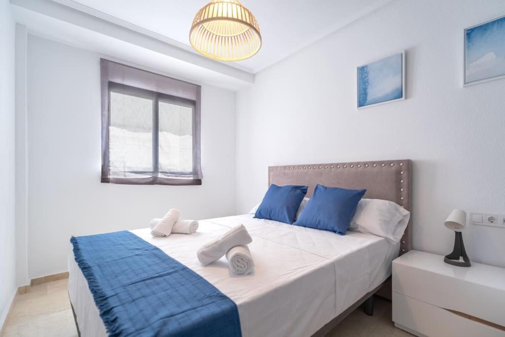Amplio Apartamento 2 Dormitorios Cerca De La Playa Alicante Eksteriør billede